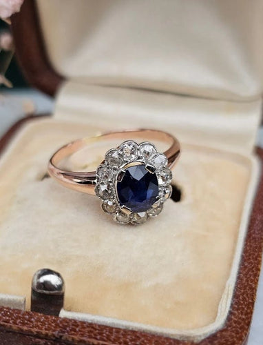Bague 51,5 Bague marguerite en or rose et platine avec saphir et diamants 58 Facettes 387