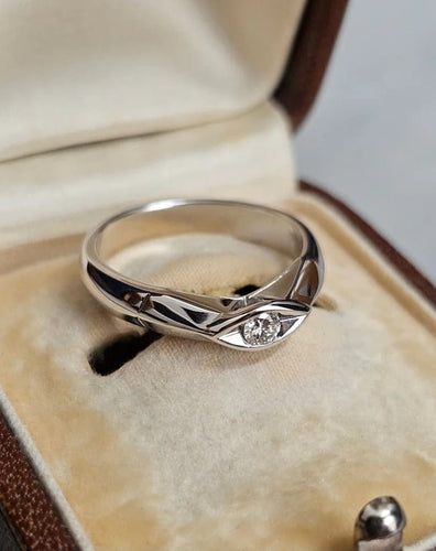 Bague 53 Polello - Bague solitaire en or blanc 18 carats avec diamant 0,10 ct 58 Facettes 630