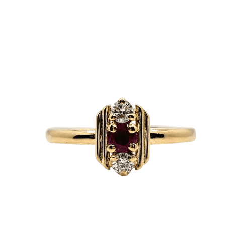 Bague 50.5 Bague en or jaune 18 carats avec rubis et diamants 58 Facettes 712