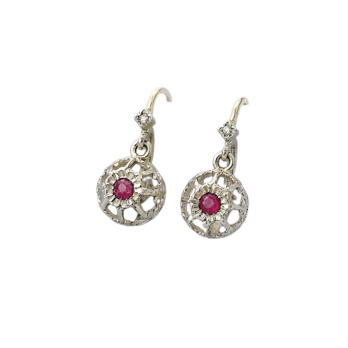 Boucles d'oreilles Boucles d’oreilles dormeuses anciennes vers 1900 en or 18K, platine, diamants et rubis 58 Facettes 1767