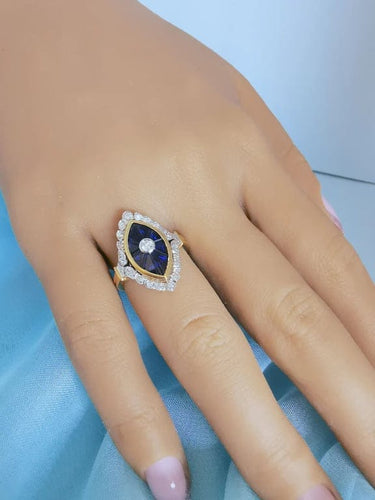 Bague 54 Bague marquise en or 18 carats bicolore saphirs et diamants 58 Facettes 1768