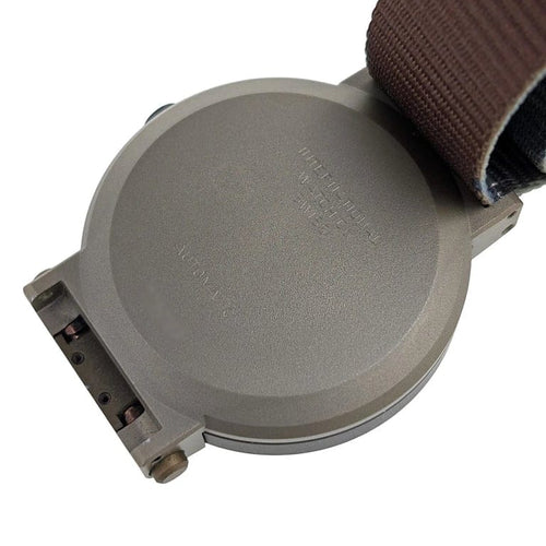 Montre IWC Schaffhausen Porsche Design - Montre Compass IW3510 olive, circa 1978 58 Facettes