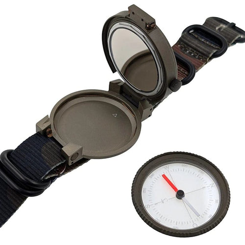 Montre IWC Schaffhausen Porsche Design - Montre Compass IW3510 olive, circa 1978 58 Facettes