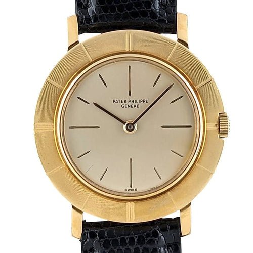 Montre Patek Philippe Calatrava - Montre Disco Volante réf. 2594 en or jaune 18 ct 58 Facettes