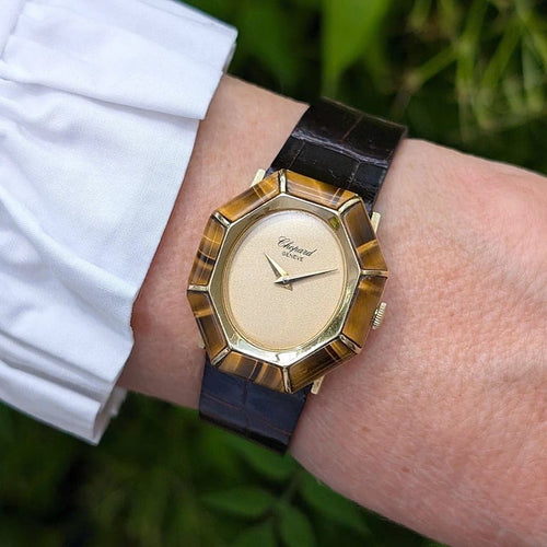 Montre Chopard Ellipse 5045/1 - Montre-bijou en or jaune 18 carats et œil-de-tigre 58 Facettes