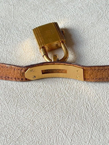 Montre Hermès Kelly - Montre à quartz en plaqué or et cuir bordeaux 58 Facettes WC-2025-1886