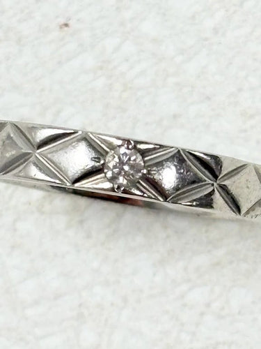 Bague 48 Chanel Coco Crush - Bague mini motif matelassé en platine diamant 58 Facettes WC-2025-2214