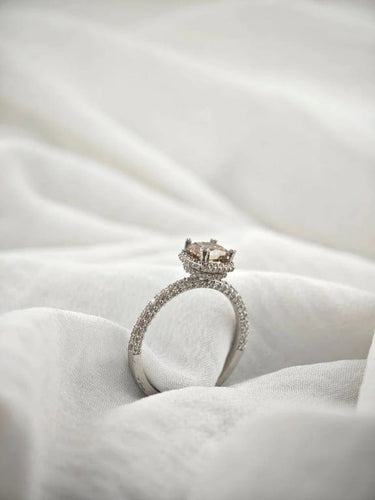 Bague 54 Bague en or blanc 18 carats avec diamant champagne et diamants 58 Facettes AO-0010