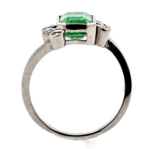 Bague 54 Bague en or blanc 18 carats avec émeraude et diamants 58 Facettes AO-0009