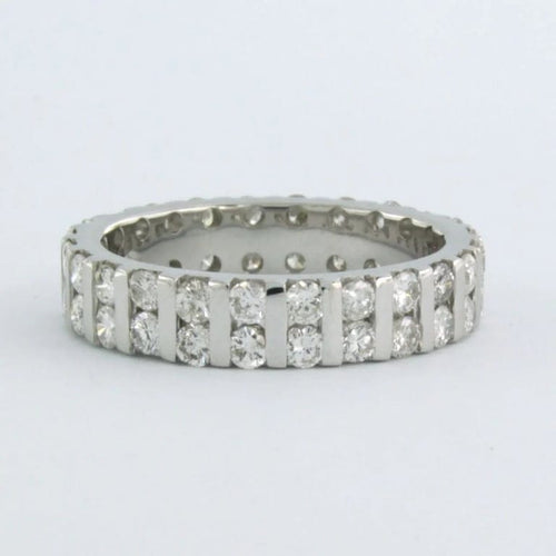 Bague 57 Bague en or blanc 18 carats sertie de diamants taille brillant 2,00 ct 58 Facettes
