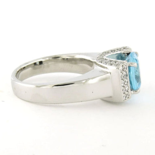 Bague 52 Bague en or blanc 14 carats sertie de topazes et de diamants 58 Facettes