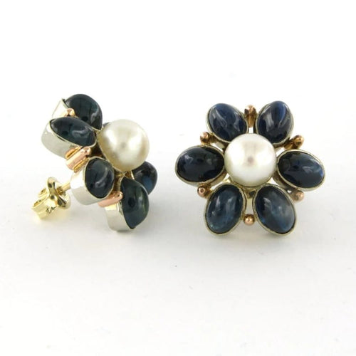 Boucles d'oreilles Boucles d’oreilles puces en or bicolore 14 carats avec perles et saphirs 58 Facettes