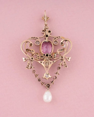 Pendentif Pendentif Belle Époque en or jaune 18K et platine, diamants, perles et saphir rose 58 Facettes