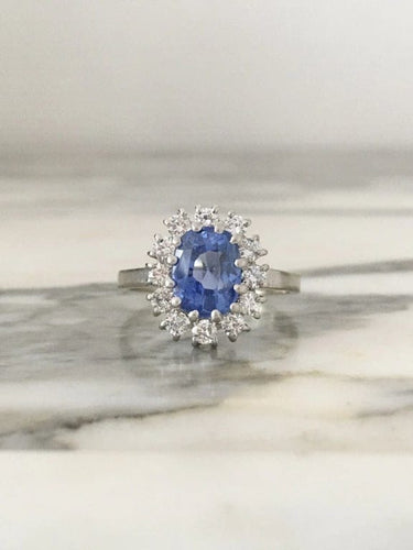 Bague 58.5 Bague pompadour en or blanc 18 k et platine, saphir de Ceylan et diamants 58 Facettes