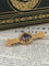 Broche Broche Napoléon III en or jaune 18K avec améthyste et perles 58 Facettes