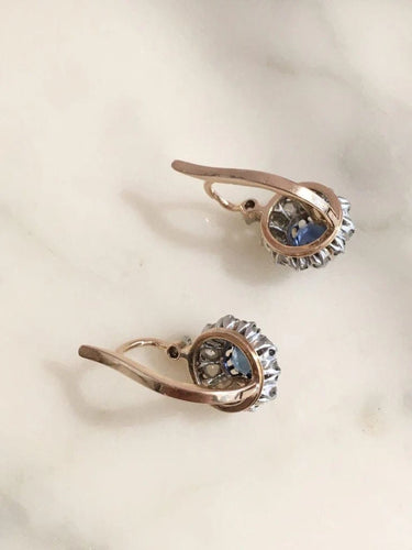 Boucles d'oreilles Belle Époque - Boucles d’oreilles dormeuses en or rose, platine, saphirs et diamants 58 Facettes