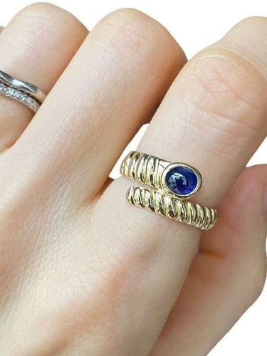 Bague 53 Bague serpent godronnée en or jaune 18K et saphir cabochon 58 Facettes