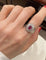 Bague 54 Bague chevalière en or gris 18K avec rubis et diamants 58 Facettes