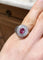 Bague 54 Bague chevalière en or gris 18K avec rubis et diamants 58 Facettes
