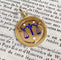 Pendentif Pendentif signe du zodiaque Balance en or jaune 18K 58 Facettes