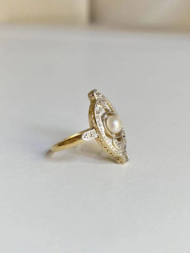 Bague 51 Bague tourbillon Belle Époque en or jaune 18K, platine, perle et diamants 58 Facettes