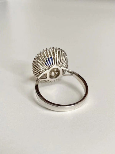 Bague 57 Bague marguerite en or blanc 18K avec saphir et diamants 58 Facettes