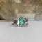 Bague 58.5 Bague - Or blanc 18K, émeraude et diamants 58 Facettes