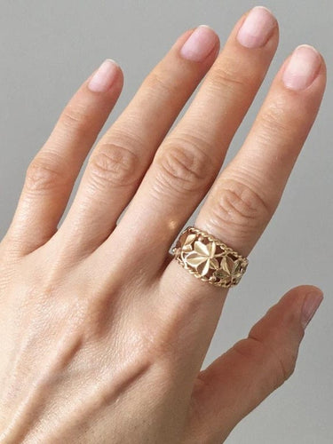 Bague 52 Bague motif végétal en or jaune 18K 58 Facettes