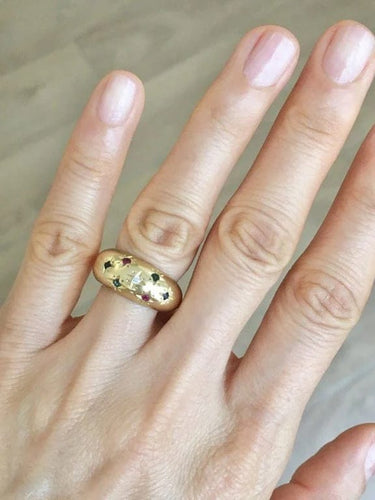 Bague 51 Bague boule en or jaune 18K sertie de diamant, rubis, saphirs et émeraudes 58 Facettes