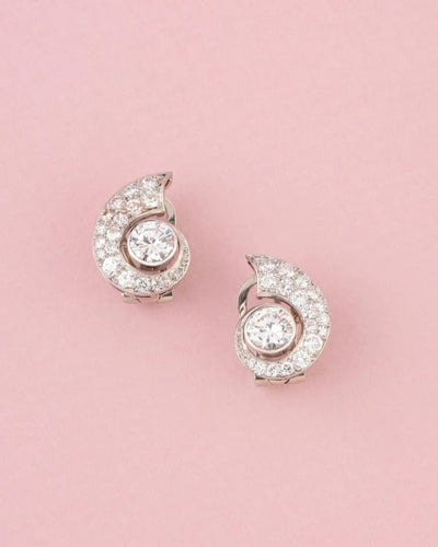 Boucles d'oreilles Clips d’oreilles Art déco Coquillages en platine, or blanc 18K et diamants 58 Facettes
