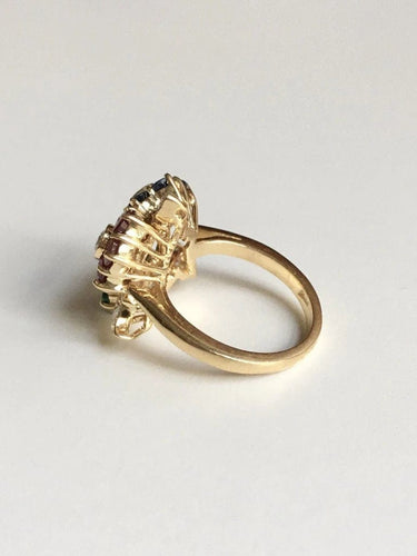 Bague 51 Bague fleur en or jaune 18K avec saphirs, rubis, émeraudes et diamants 58 Facettes