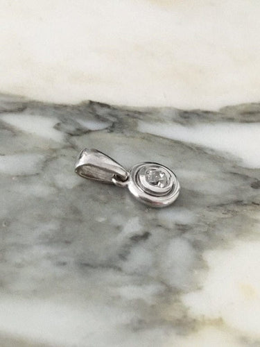 Pendentif Pendentif en or blanc 18K serti d’un diamant taille ancienne 0,25 ct 58 Facettes