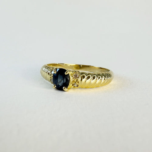 Bague 53 Bague n° 23 en or jaune 18 carats avec saphir et diamants 58 Facettes INV023