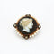 Broche Broche porte-souvenir ancienne en or jaune 18K, camée et perles 58 Facettes