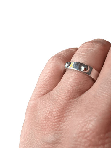 Bague 52 Louis Vuitton Clous - Bague en or blanc 18 carats 58 Facettes 1.0001577/1