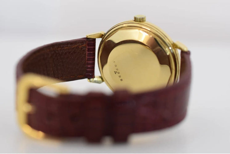 Montre Jaeger-LeCoultre - Montre homme Power Reserve 40 h en or jaune 18K (1953) 58 Facettes JLC-300