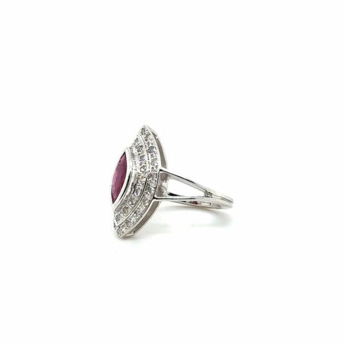 Bague 48 Bague marquise en or blanc 18 carats, rubis et diamants 58 Facettes 11078/15