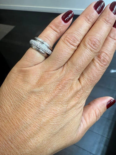 Bague 49 Piaget Possession - Bague en or blanc 18 carats et diamants 58 Facettes 1.0001994/1