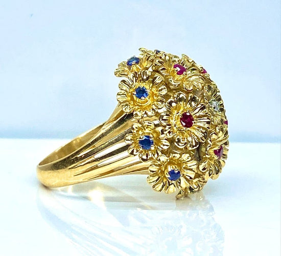 Bague 53 Bague multifleurs en or jaune 18 carats, saphirs, rubis et diamant 58 Facettes AB671