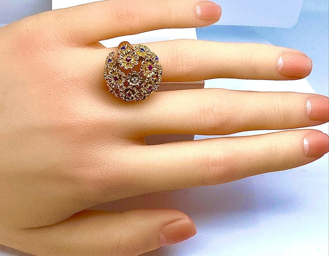 Bague 53 Bague multifleurs en or jaune 18 carats, saphirs, rubis et diamant 58 Facettes AB671