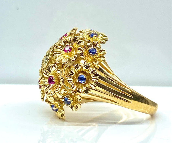 Bague 53 Bague multifleurs en or jaune 18 carats, saphirs, rubis et diamant 58 Facettes AB671