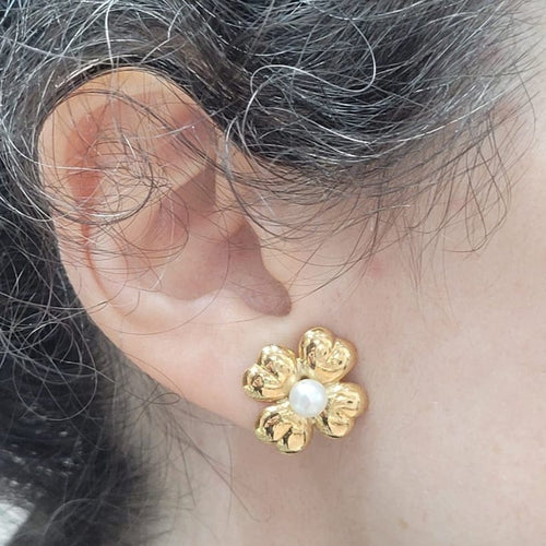 Boucles d'oreilles Boucles d’oreilles - Perles en or jaune 18k 58 Facettes T75