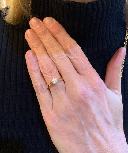 Bague 53 Bague solitaire en or jaune 18 carats avec diamant 0,80 ct 58 Facettes BD217