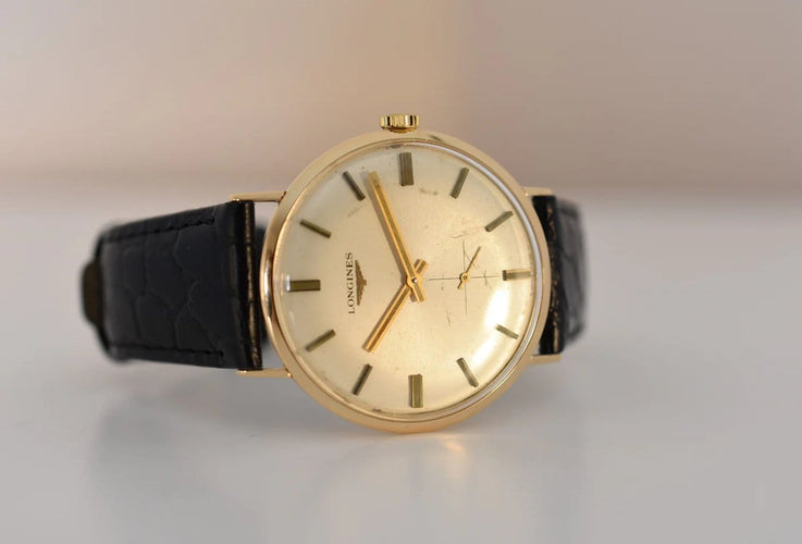 Montre Longines - Montre calibre 420 en or jaune 18 carats 58 Facettes LON-100