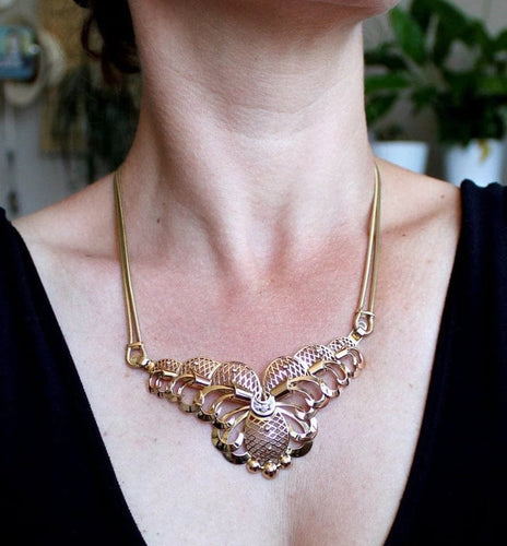 Collier Collier années 40/50 en or jaune et blanc 18 ct et diamants 58 Facettes
