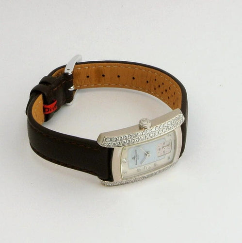 Montre Baume & Mercier Hampton Milleis - Montre en or blanc 18 carats sertie de diamants 58 Facettes