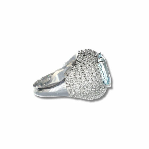 Bague 55 Bague en or blanc avec aigue-marine et diamants 58 Facettes