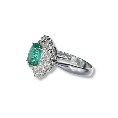 Bague 54 Bague émeraude ovale 2,76 ct et diamants taille brillant 58 Facettes