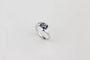 Bague 52 Bague entrelacée - Bague en or blanc 18K avec iolite ovale 58 Facettes