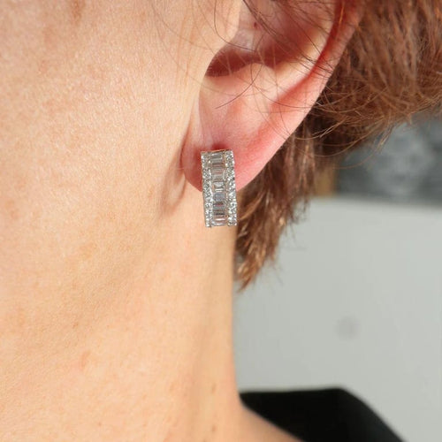 Boucles d'oreilles Créoles - Boucles d’oreilles en or jaune 14 carats et diamants 58 Facettes